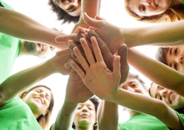 volunteers-doing-environmental-cleanup